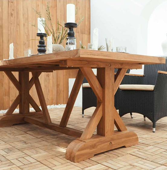 CROSS Leg Table