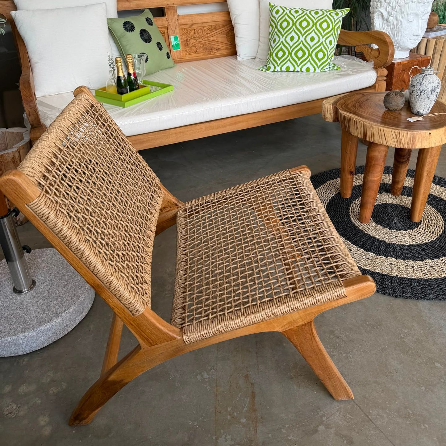 Damar Loungestol i Teak & Flätad Rep – Natur