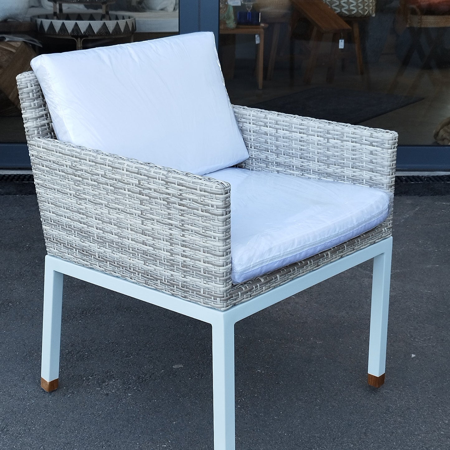 JAVA ROYAL TEAK Garden chair