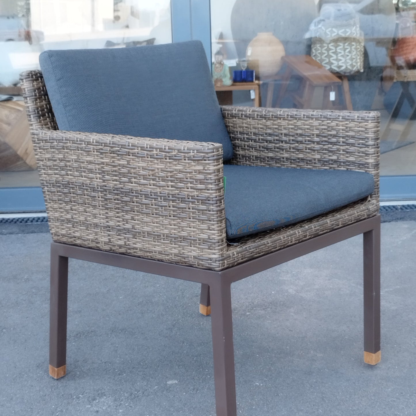 JAVA ROYAL TEAK Garden chair