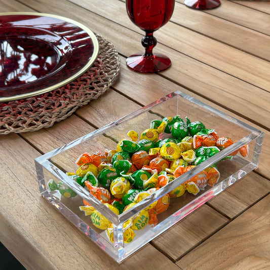 Firkantet lak serveringsbakke i krystalklar akryl