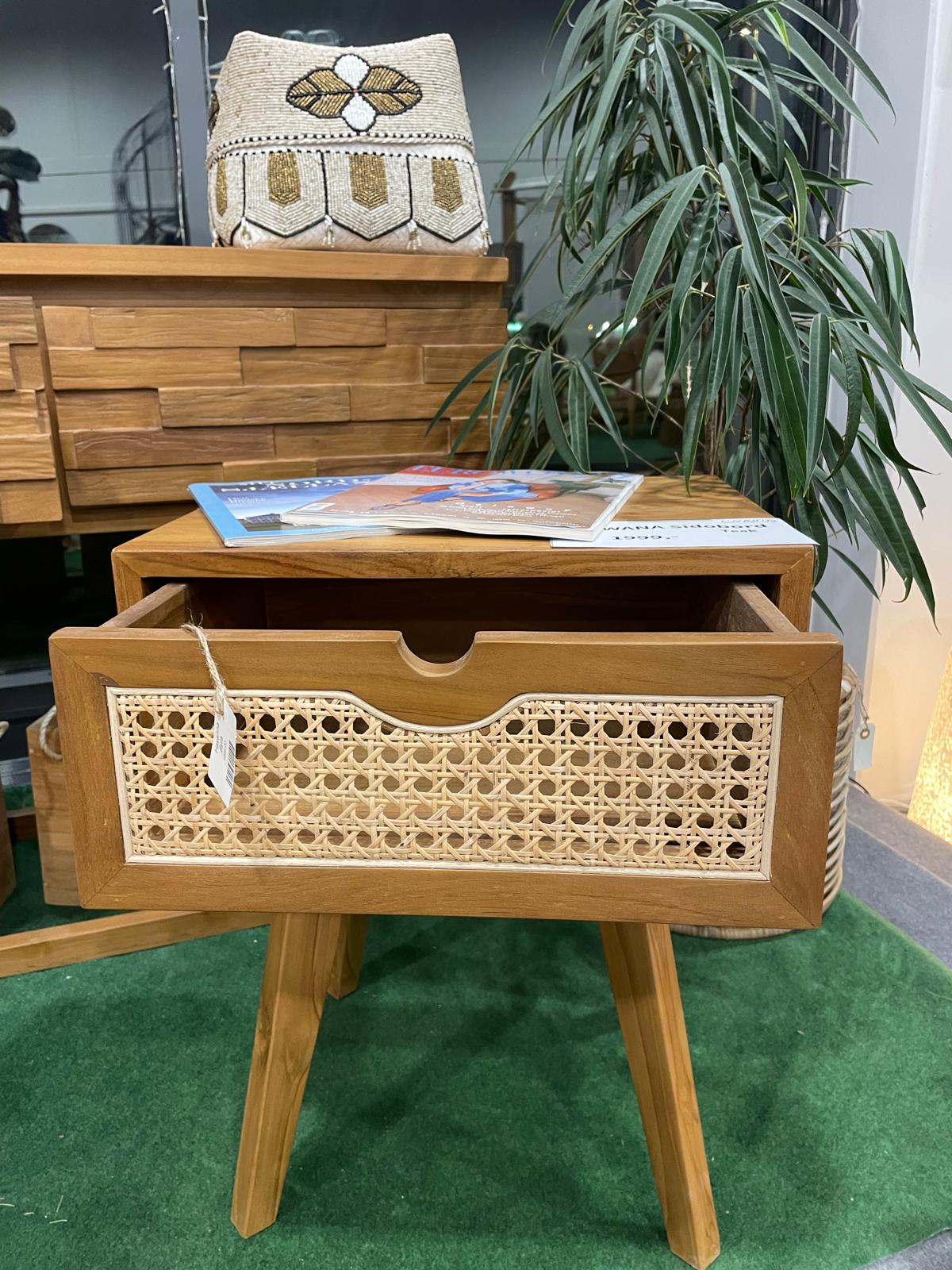 HAWANA Sideboard/side table