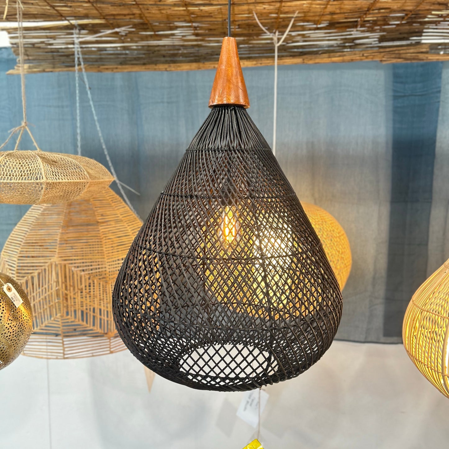 CAPELLA Ceiling lamp black rattan D50 cm
