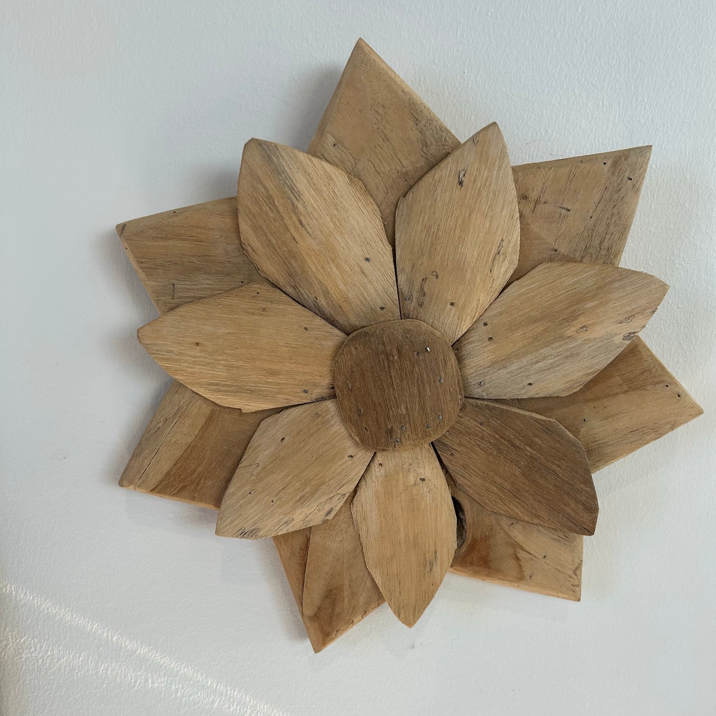 Blomster teak vægdekoration