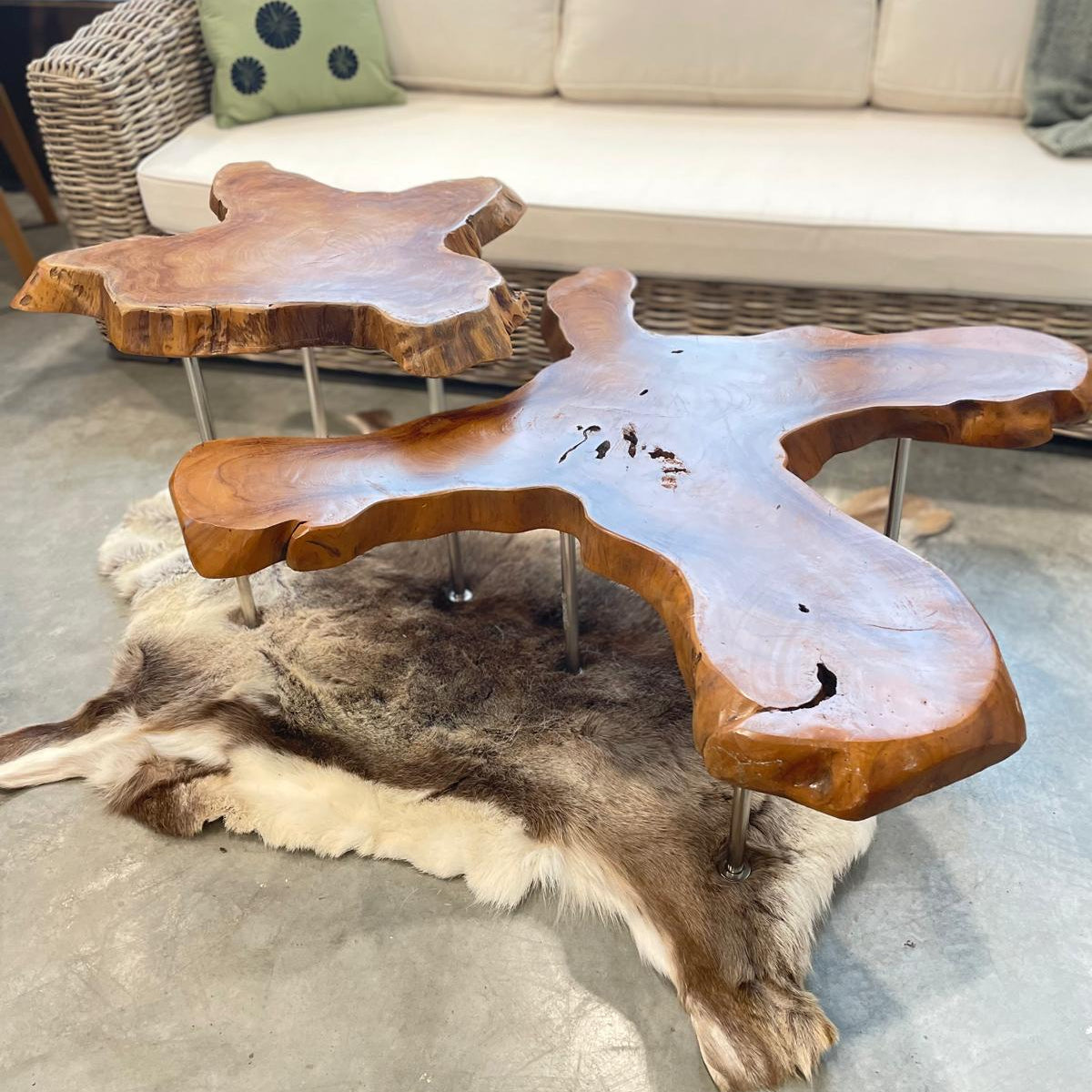 Teakroot sidebord og sofabord Live Edge | Rustfrit stål