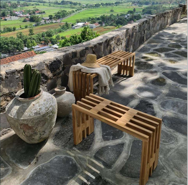 LINEA Bench