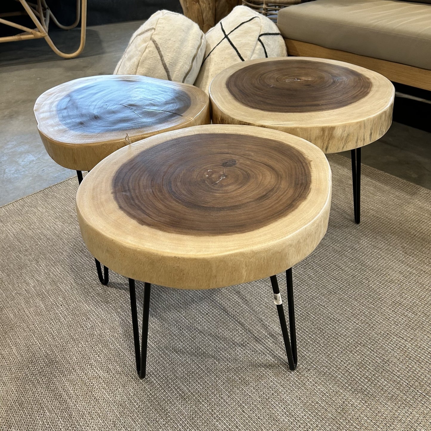 SUAR Sidobord / Soffbord