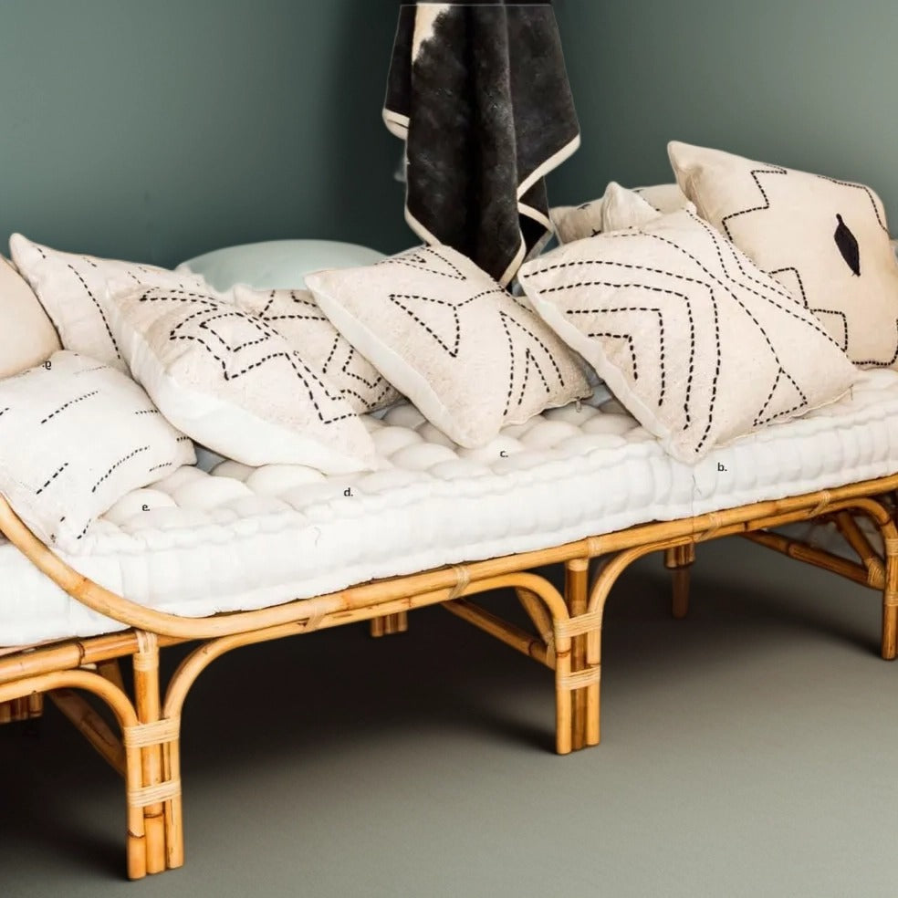 Aliki Soffa / Daybed