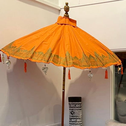 BALI Parasoll Ø200cm - Tropiskt Trädgårdsparasoll i Albasiaträ