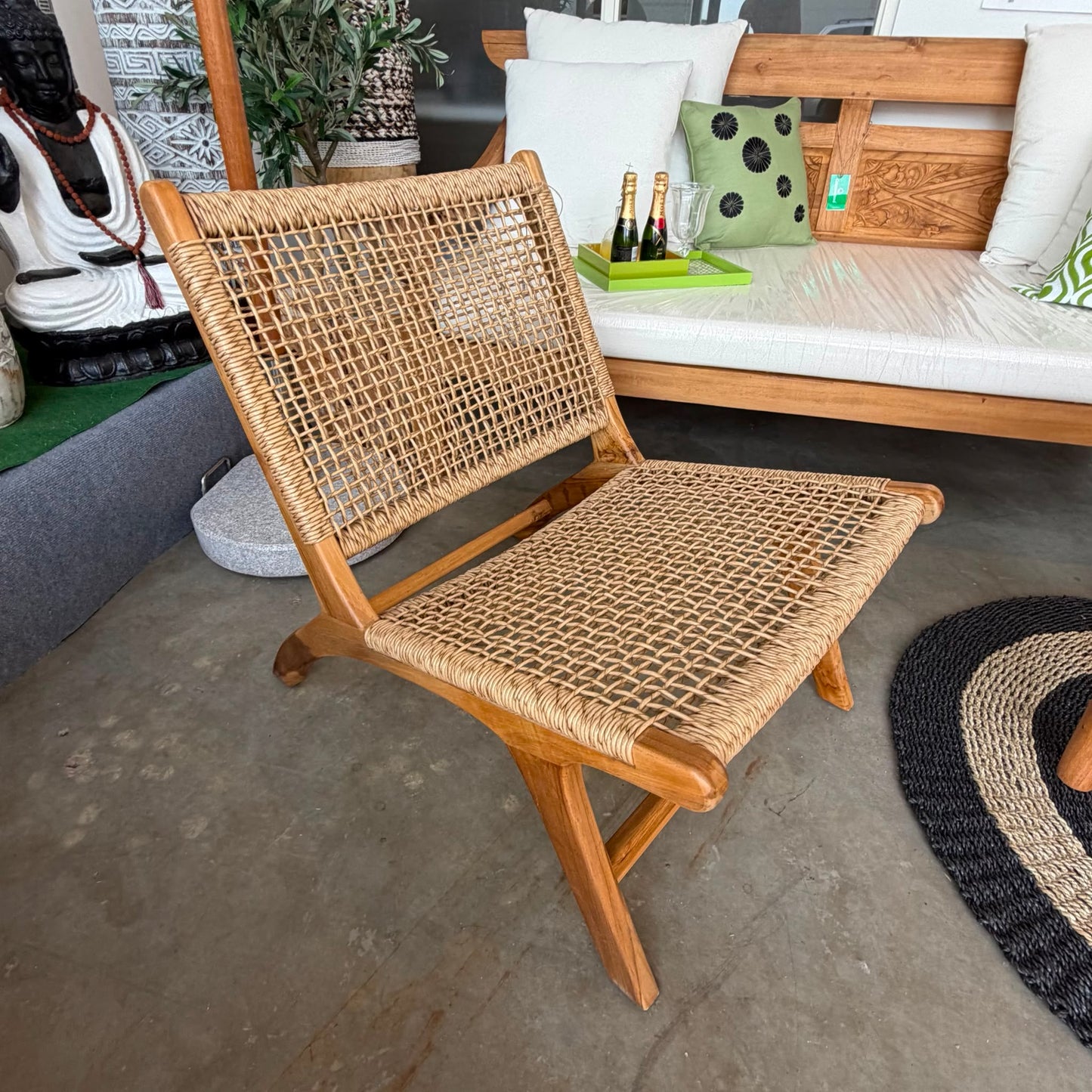 Damar Loungestol i Teak & Flätad Rep – Natur