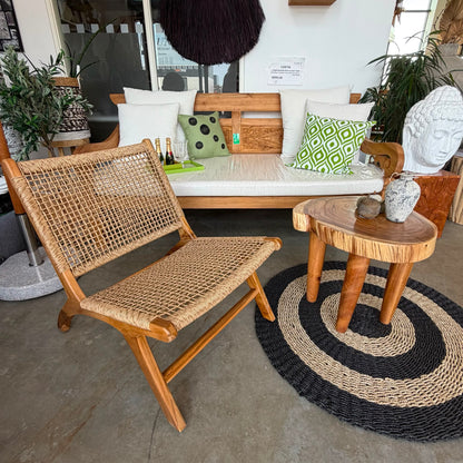 Damar Loungestol i Teak & Flätad Rep – Natur