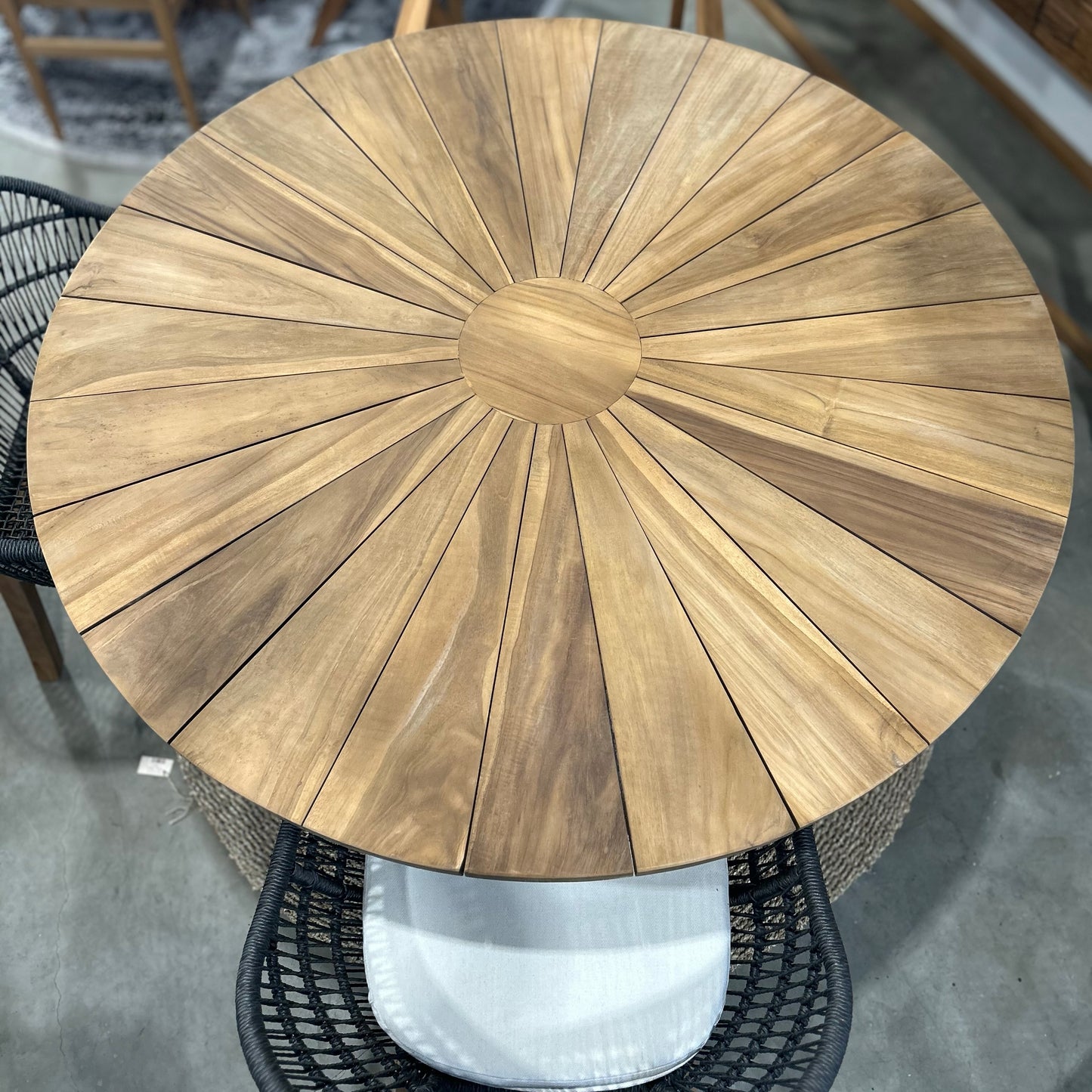 Matahari Teak Trädgårdsbord 140Ø