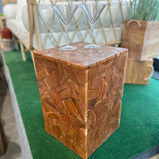Aglia Mosaic Teak Pall