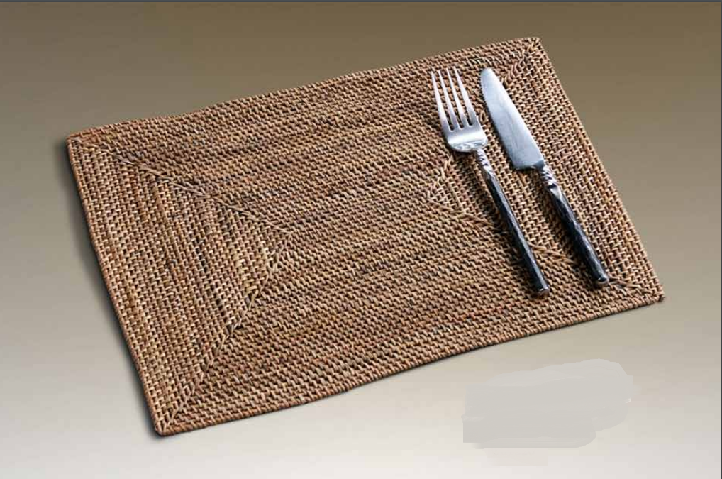 LOMBOOK TABLETABLE Rattan