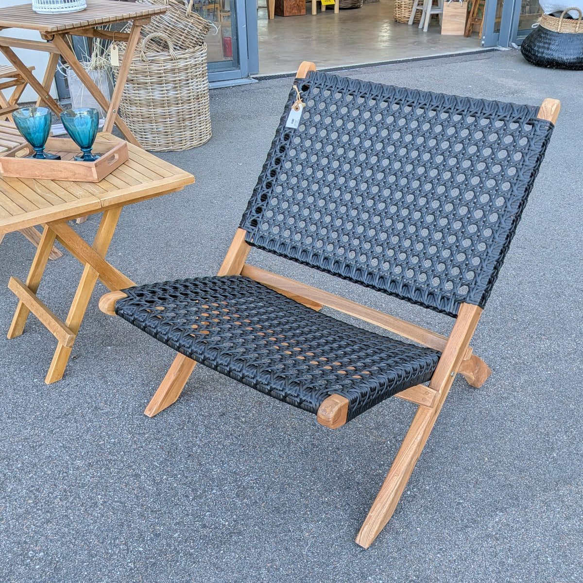 Denise Fällbar Loungestol i Teak & Rep – Premium Design