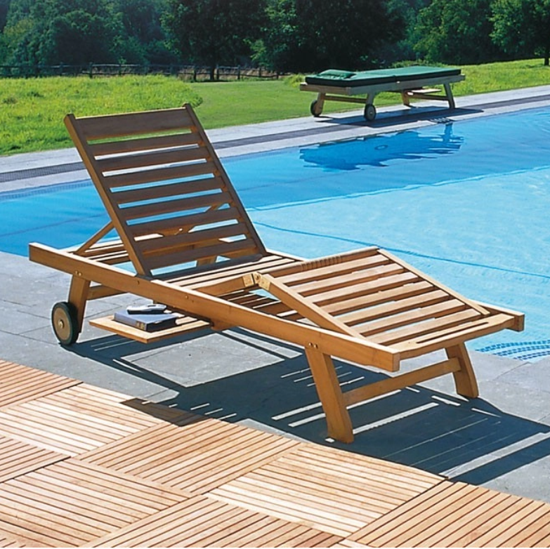 Royal Teak Frame Sunbed